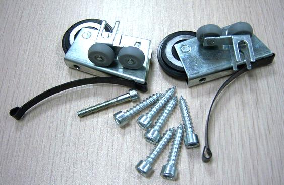 Комплект роликів на 1 двері для відкритих систем