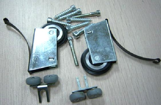 Комплект роликів на 1 двері для закритих систем