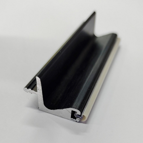 Е Gola Профіль у верхній модуль L=5м- чорний фактура