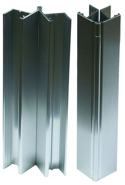 Кут регульований для цоколя ПВХ Scilm, H=150 мм, алюміній